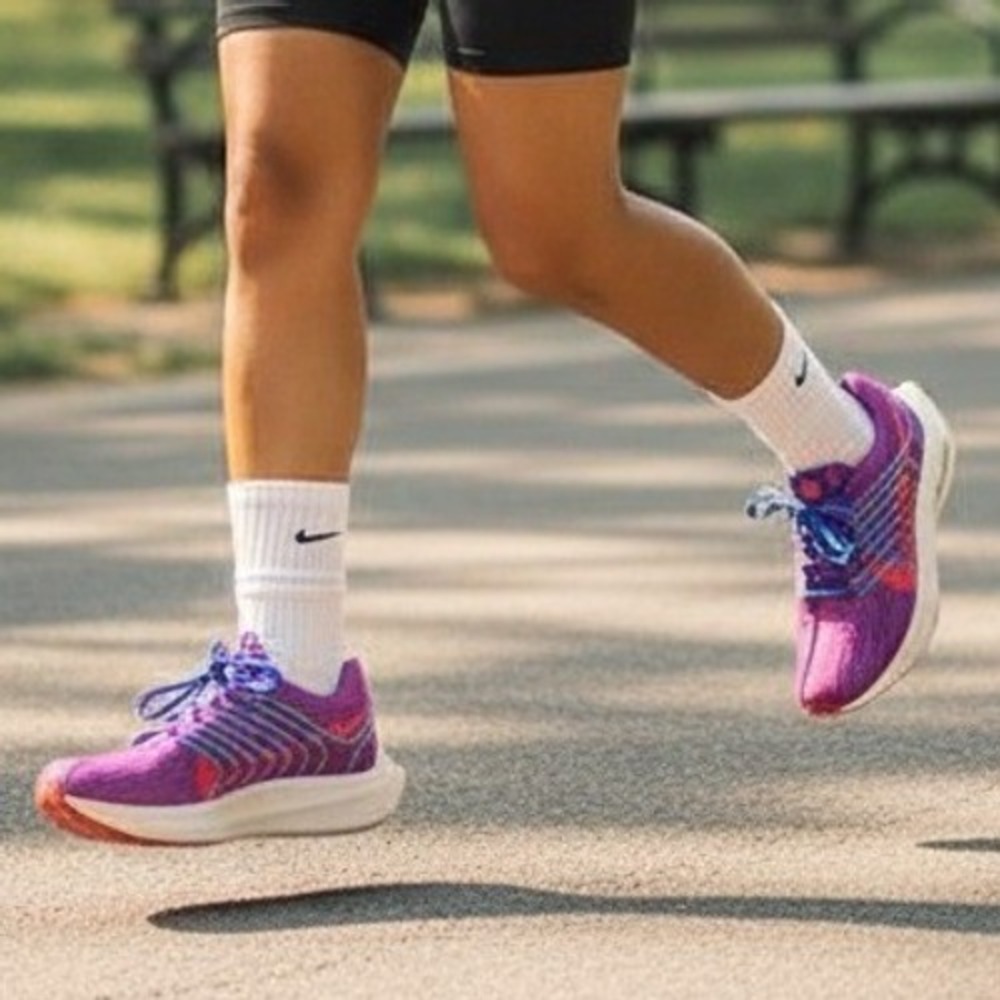 Nike ZoomX Invincible Run Flyknit 3‎ Women's Running Shoes - Size 9.5